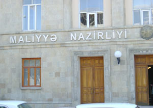 7 min əmanətçi Maliyyə Nazirliyinə müraciət edib