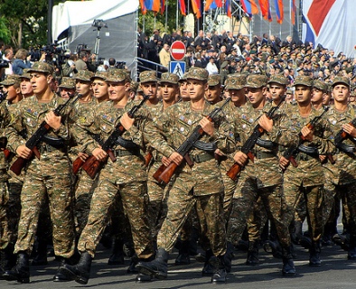 Ermənilər Şuşanın işğal günündə parad keçirəcəklər