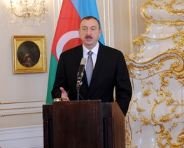 İlham Əliyev Bəşər Əsəd haqqında danışdı: “Ümid edirik ki, Suriyada günahsız insanların qırılması dayandırılacaq”