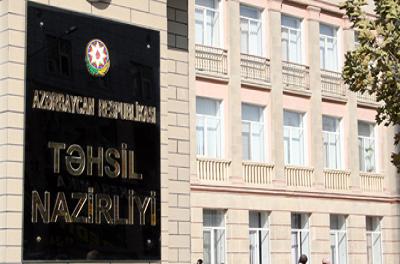 Təhsil Nazirliyinin işçiləri azaldı