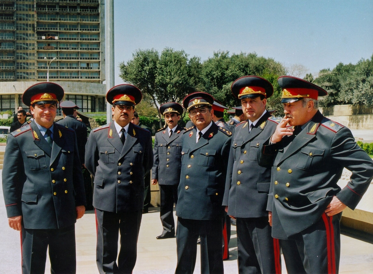 Bir şəklin tarixçəsi - generallar - Yeni layihə