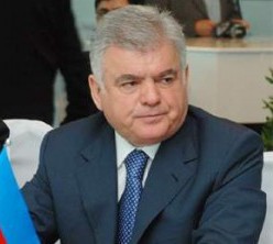 Ziya Məmmədova "Şöhrət" ordeni verildi