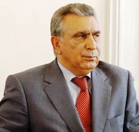 Ramiz Mehdiyev: “Mövcud hakimiyyət bu böhranı aradan qaldırmaq iqtidarında deyildi”