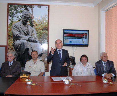 Deputat müharibə veteranları ilə görüşüb