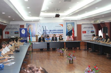 Gənclər insan alverinə “YOX” dedi
