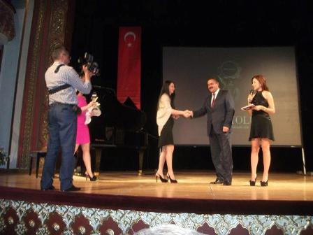 Qənirə Paşayeva mükafata layiq görülüb
