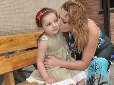 Teleaparıcı Lətafət Ələkbərova: “Boşandığımı başlığa çıxarmayın ha, inciyərəm” - MÜSAHİBƏ