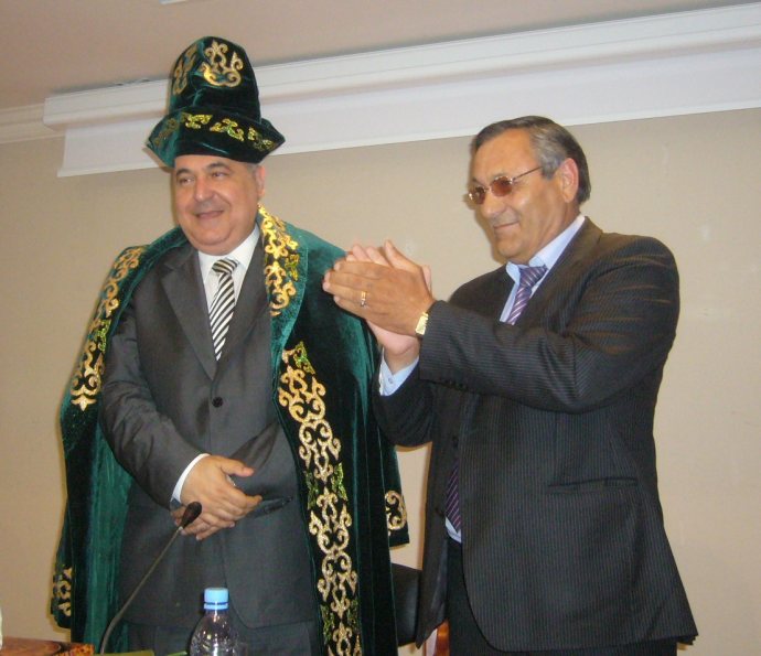 Çingiz Abdullayev Qazaxıstanda FOTO