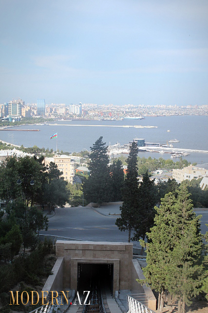 Bakı Funikulyoru bu gün pulsuzdur, sabahı bilinmir - FOTOLAR
