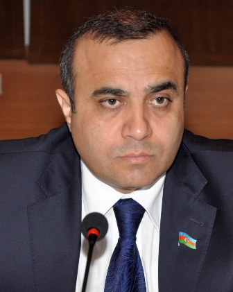 Azay Quliyev İstanbula getdi
