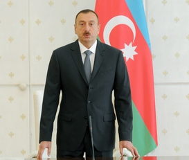 İlham Əliyev müxalifətə səsləndi: "Haradadır o piketlər?! Hacıbala Abutalıbov onlara müraciət etsin"