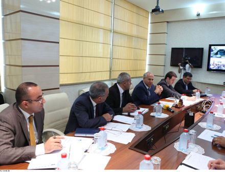 Nazir kollegiya iclasında 6 aylıq hesabat verdi  
