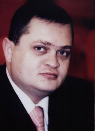 Sabiq deputata ağır itki üz verib