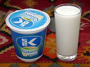 Ayran, dovğa... İstehlakçılar Birliyi “etiketə baxın” deyir 