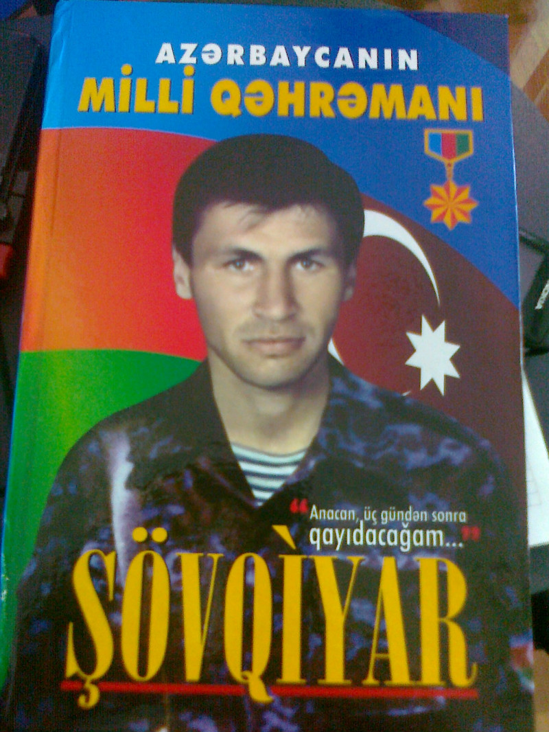 Milli Qəhrəman haqda kitabın təqdimatı olub