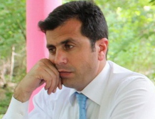 "Bizə podnosda heç nə verilmir" -  MÜSAHİBƏ