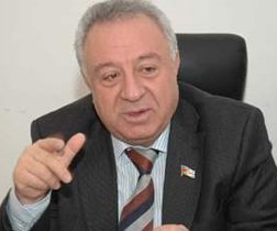 Hüseynbala Mirələmov: “Qardaşım oğlu azad edilməyib”