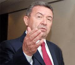 Nazir nümayəndələrini buraxılış imtahanında zəif nəticə göstərən rayonlara göndərir