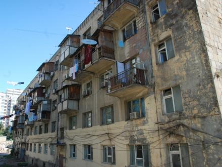 Bakı Dövlət Universitetinin yataqxanalarını boşaltmağa başlayırlar