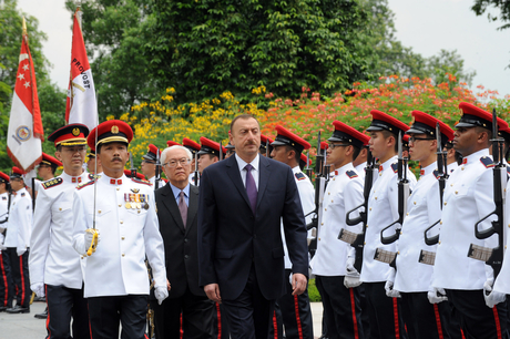 Azərbaycan Prezidenti Sinqapurda - FOTO