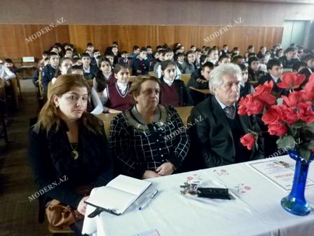 Bakıdakı 12 nömrəli orta məktəbdə bilik yarışması keçirilib - FOTOLAR