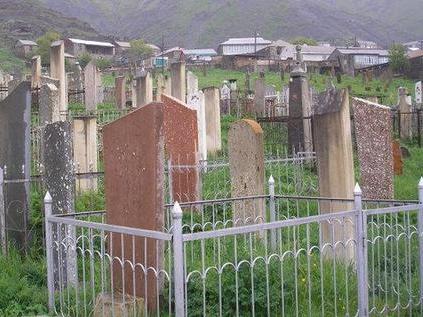 Mozdokda 8 azərbaycanlının məzarı tapıldı - SİYAHI