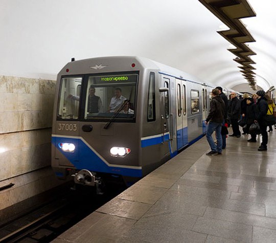 Bakı metrosunda yeni vaqonlar sınağa buraxıldı - FOTO
