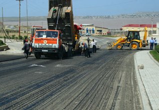 Bakıda oxşarı olmayan prospekt salınır - tramvay şəhərə qayıdır...