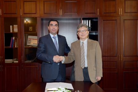 Elmar Qasımov Koreya səfiri ilə görüşüb