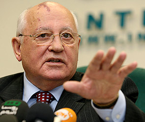 Mixail Qorbaçov: “Hələlik planımda Bakıya gəlmək yoxdur"