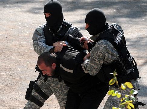 Bakıda avroritetlərin yığıncağı dağıdıldı  