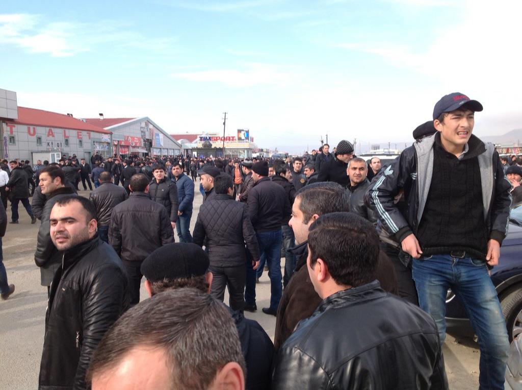 "Binə" bazarındakı aksiyada tutulanların məhkəməsi başlayır