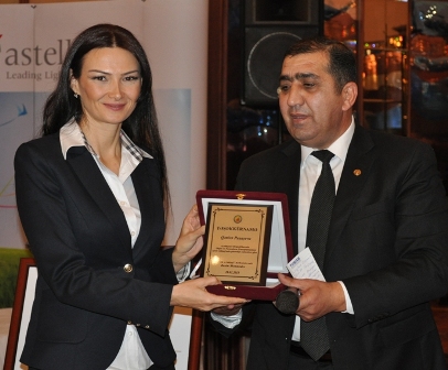 Qənirə Paşayevaya orqanlarını bağışladığına görə diplom verildi - FOTO