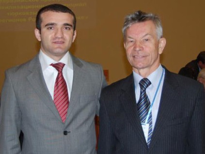 Əhməd Şahidov rus akademiklə işbirliyi qurdu