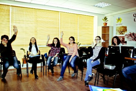 Tələbələr üçün sülh quruculuğu təlimi keçirilib