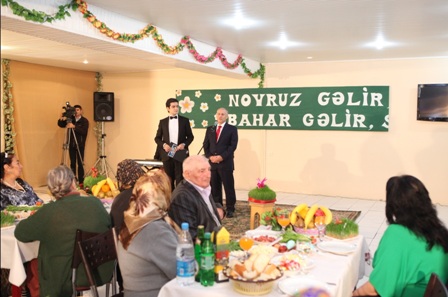 Nazir Füzuli Ələkbərov Qocalar Evinə gedib - FOTOLAR