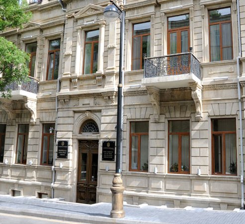 Dini Komitə Maştağadakı məscidin bağlanması iddiasına aydınlıq gətirdi