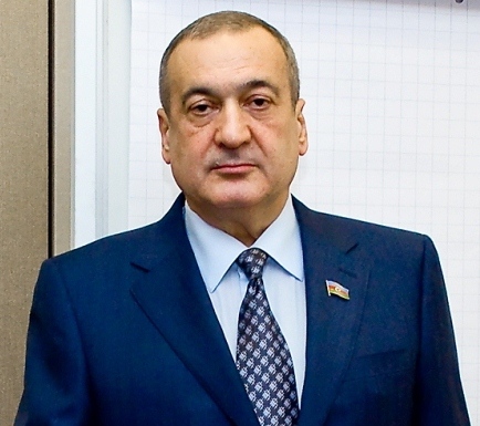 “Nardaran hacıları dedilər ki, şəhərdən gələn dəstələr gəncləri müxtəlif işlərə təhrik edirlər” – MÜSAHİBƏ