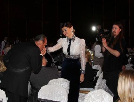 Qənirə Paşayevadan erməni sənətçi ilə görüşə dair yeni AÇIQLAMA: “Əlimizdə video var, yayımlayacağıq”