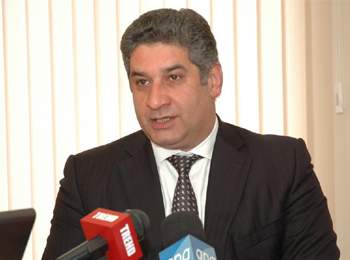 Nazirin qəbul saatı açıqlandı