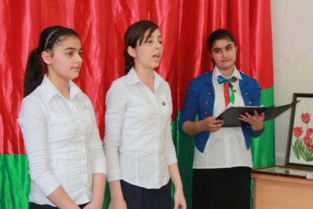 Nərimanovdakı 37 saylı məktəbdə Heydər Əliyevin xatirəsi anıldı - FOTOLAR