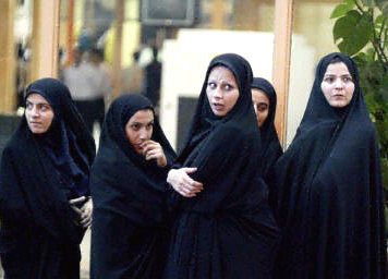 İranda 8 qadın prezident olmaq istəyir