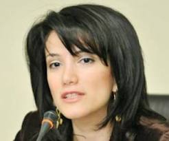 Ziyalılar Gültəkin Hacıbəylinin müdafiəsinə qalxdı