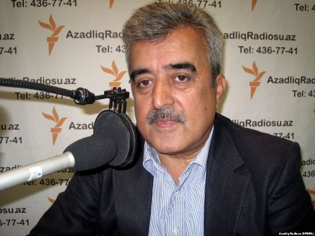 Etibar Məmmədovdan Rüstəm İbrahimbəyova TƏBRİK: “Milli Şuraya uğur arzulayıram”