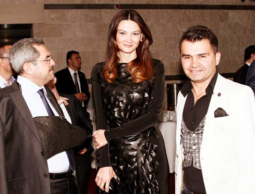 Qənirə Paşayeva “Mədəniyyət elçisi” oldu - FOTO