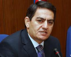 Əli Kərimli: “Vahid namizəd Rüstəm İbrahimbəyov ola bilər”