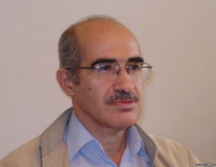 Ədəbi tənqidçidən ittiham: “Şərif Ağayar oynayır”