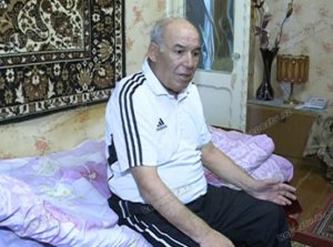 Azərbaycanın veteran futbolçusu vəfat edib
