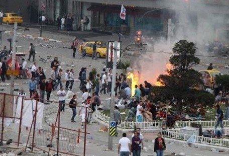 “Qərb Türkiyədə vətəndaş müharibəsi salıb, İranı vurmaq istəyir” - Vəfa Quluzadədən həyəcanlı AÇIQLAMA