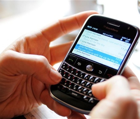 MND: telefon nömrəsini dəyişmədən mobil rabitə təchizatçısını dəyişmək imkanı ®